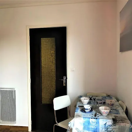 Saint Georges De Didonne - Appartement Cosy Et Entierement Equipe *